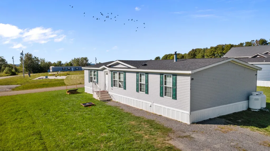 216 Windsor Neck Road Windsor ME 04363
