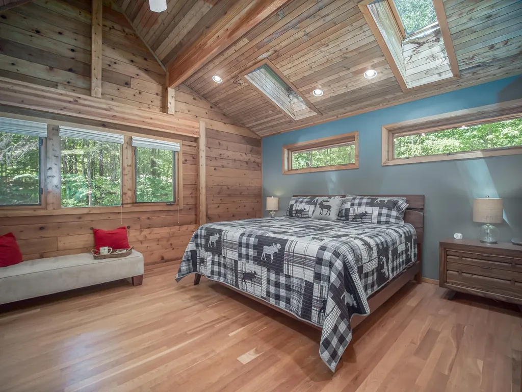 57 Oak Shore Road Harrison ME 04040