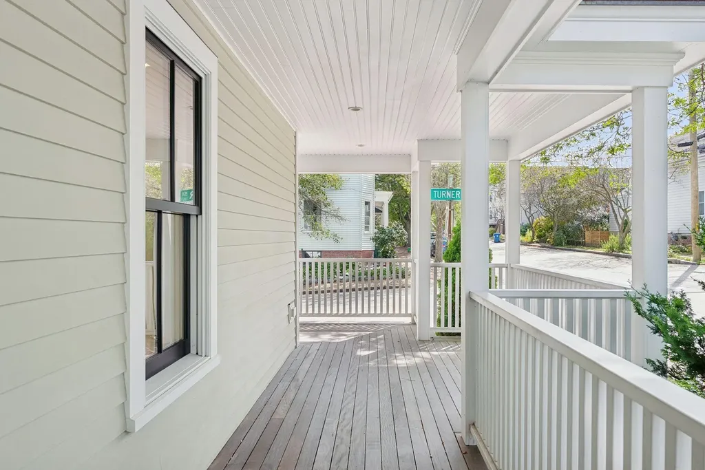 33 Turner Street Portland ME 04101