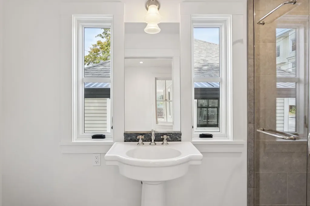 33 Turner Street Portland ME 04101