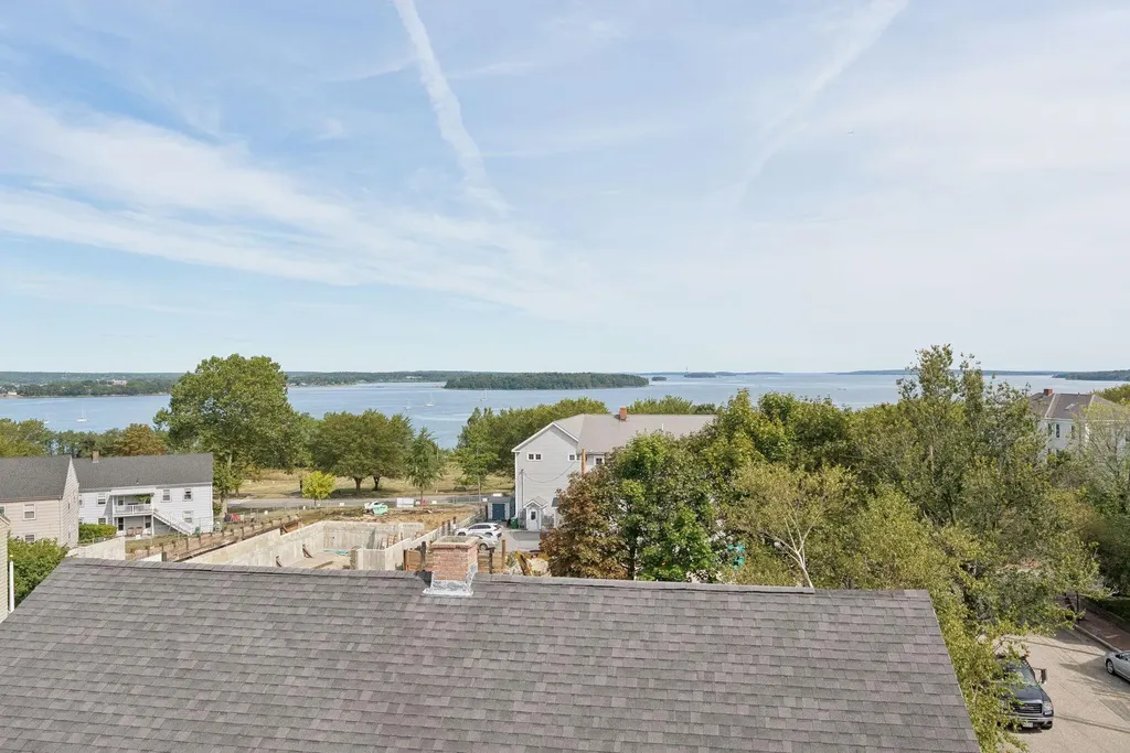 33 Turner Street Portland ME 04101