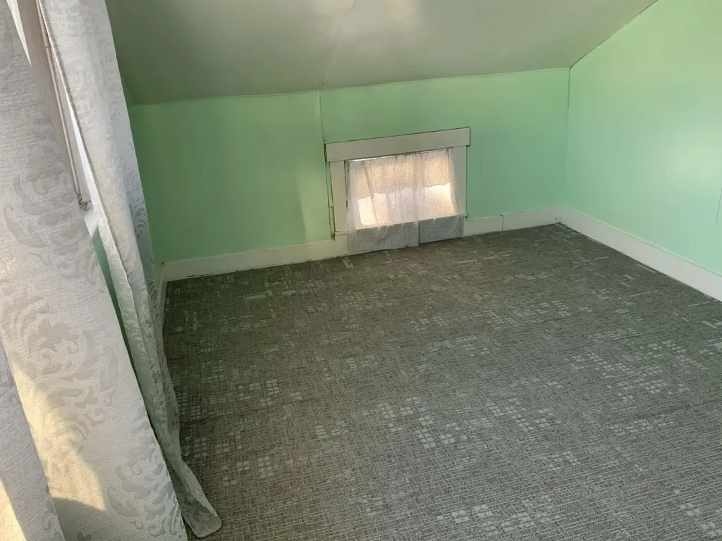 42 Greenville Road Monson ME 04464