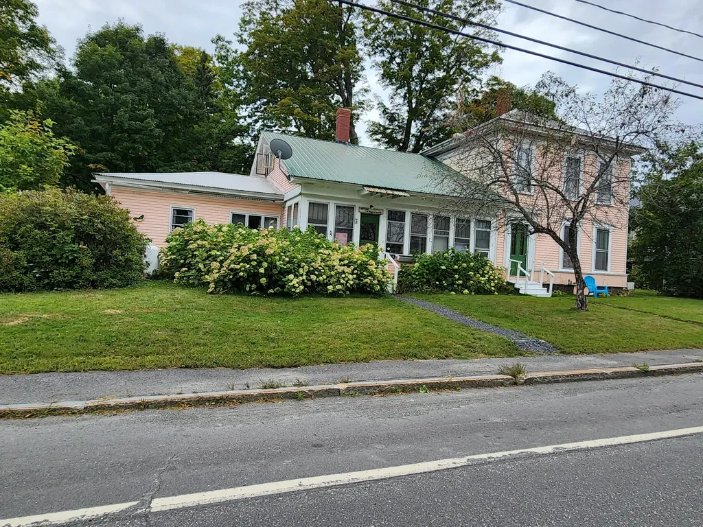 42 Greenville Road Monson ME 04464