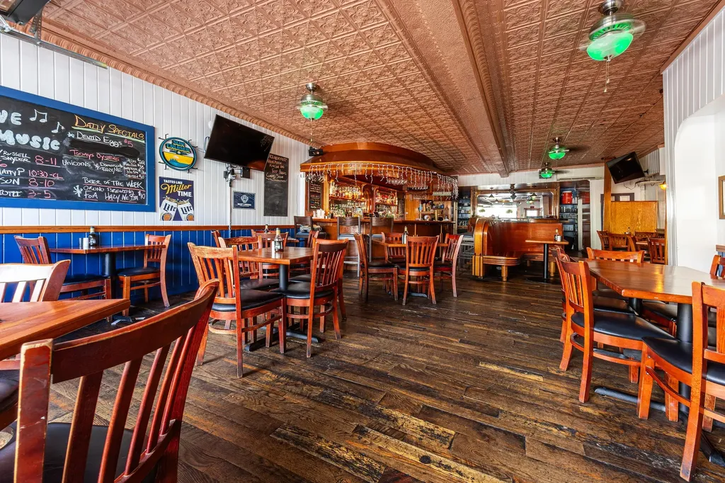30 Cottage Street Bar Harbor ME 04609