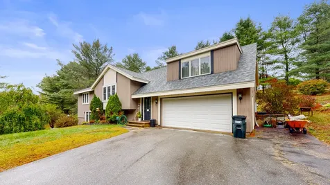 521 Stevens Mill Road Auburn ME 04210