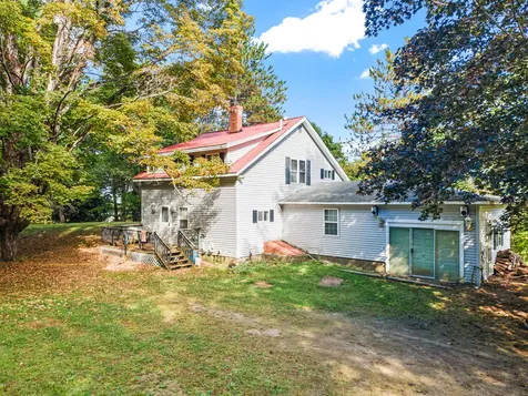 422 Vassalboro Road China ME 04358