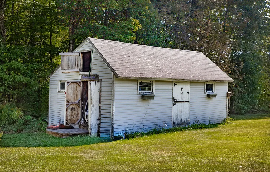 757 Dover Road Charleston ME 04422