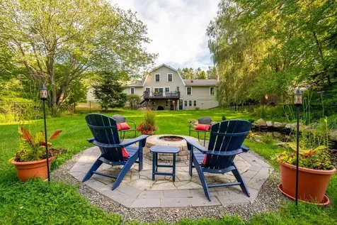 144 Two Lights Road Cape Elizabeth ME 04107