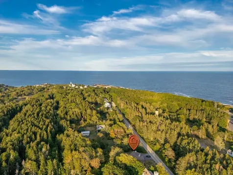 144 Two Lights Road Cape Elizabeth ME 04107