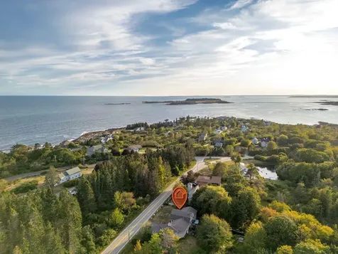 144 Two Lights Road Cape Elizabeth ME 04107