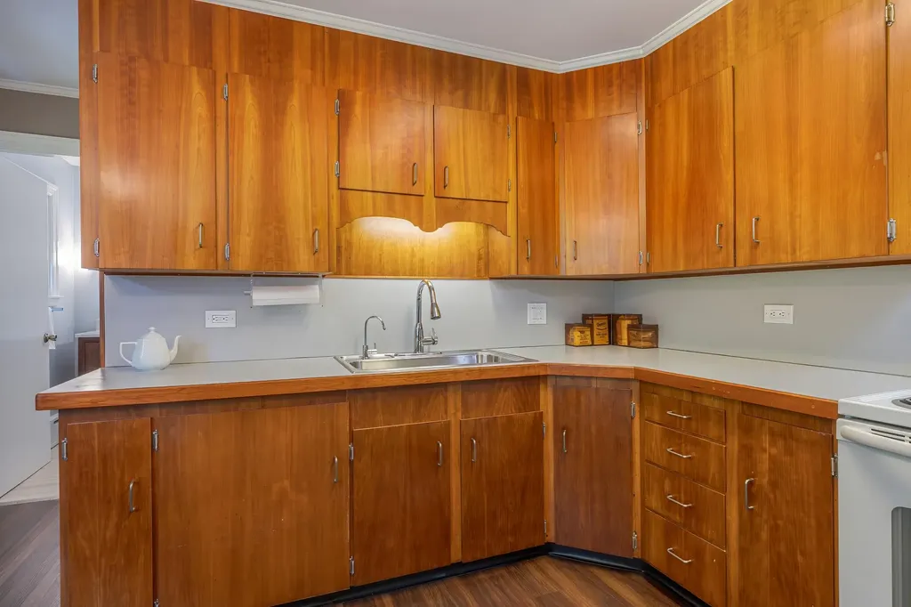 35 Maple Street Ellsworth ME 04605