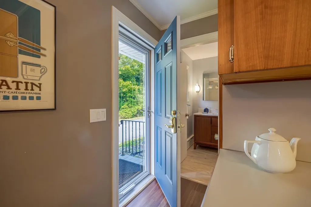 35 Maple Street Ellsworth ME 04605