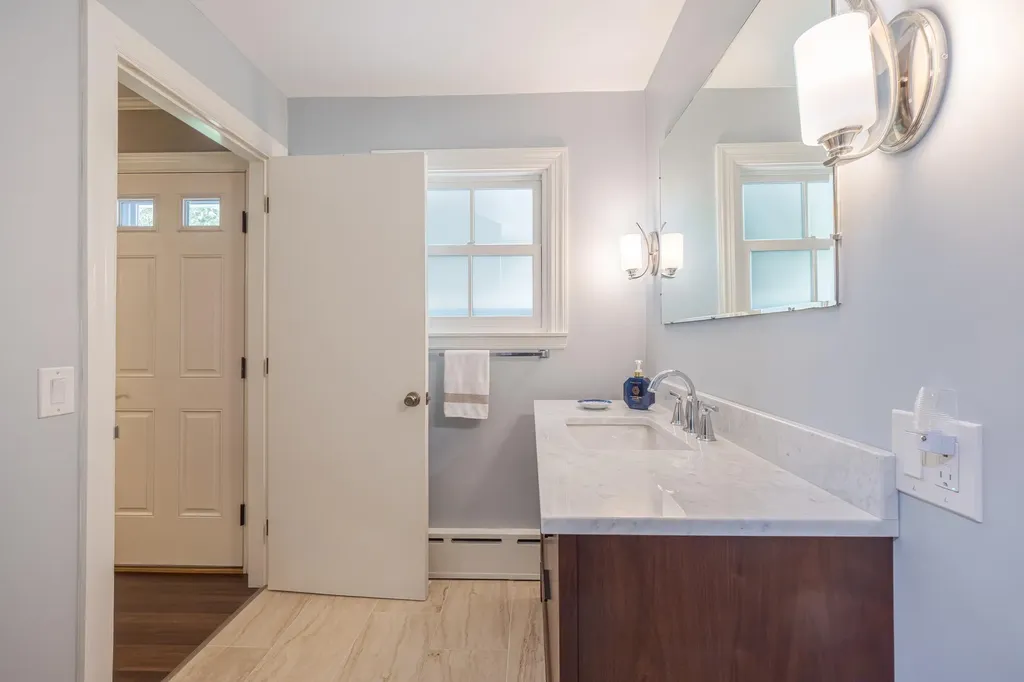 35 Maple Street Ellsworth ME 04605