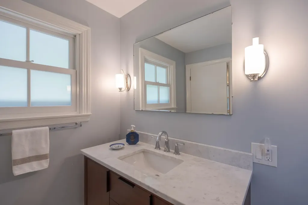 35 Maple Street Ellsworth ME 04605