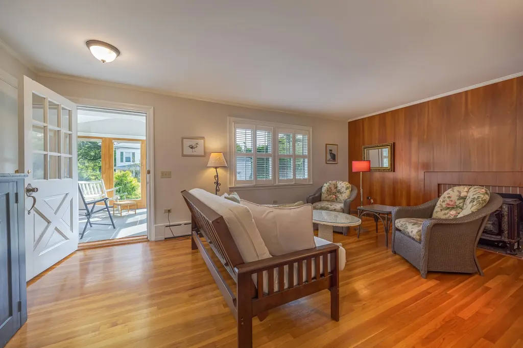 35 Maple Street Ellsworth ME 04605