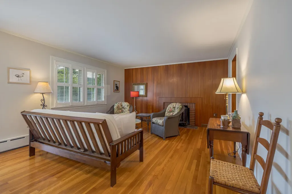 35 Maple Street Ellsworth ME 04605