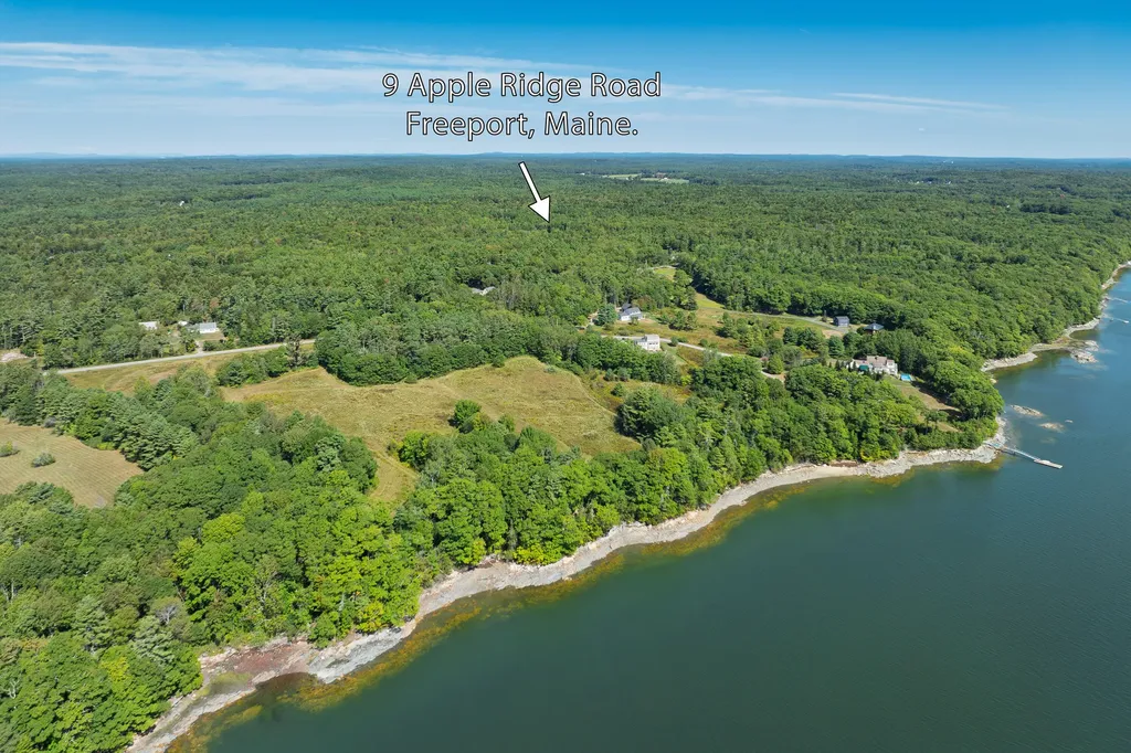 9 Apple Ridge Road Freeport ME 04032