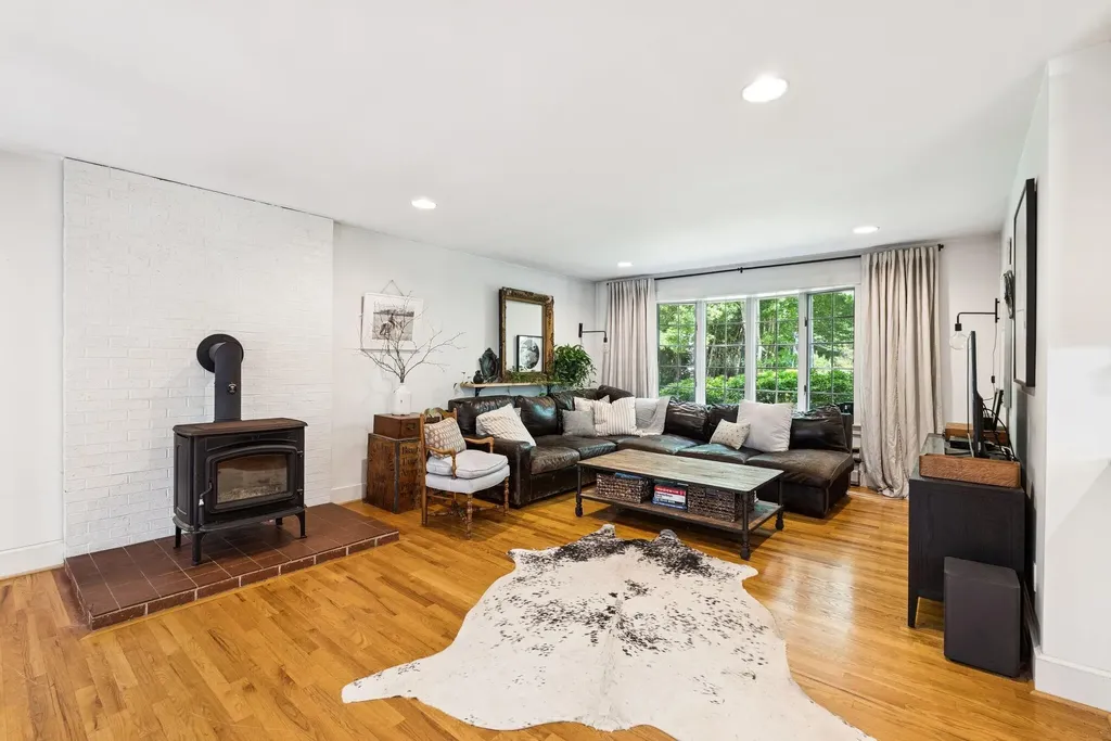 30 Stony Ridge Road Cumberland ME 04110