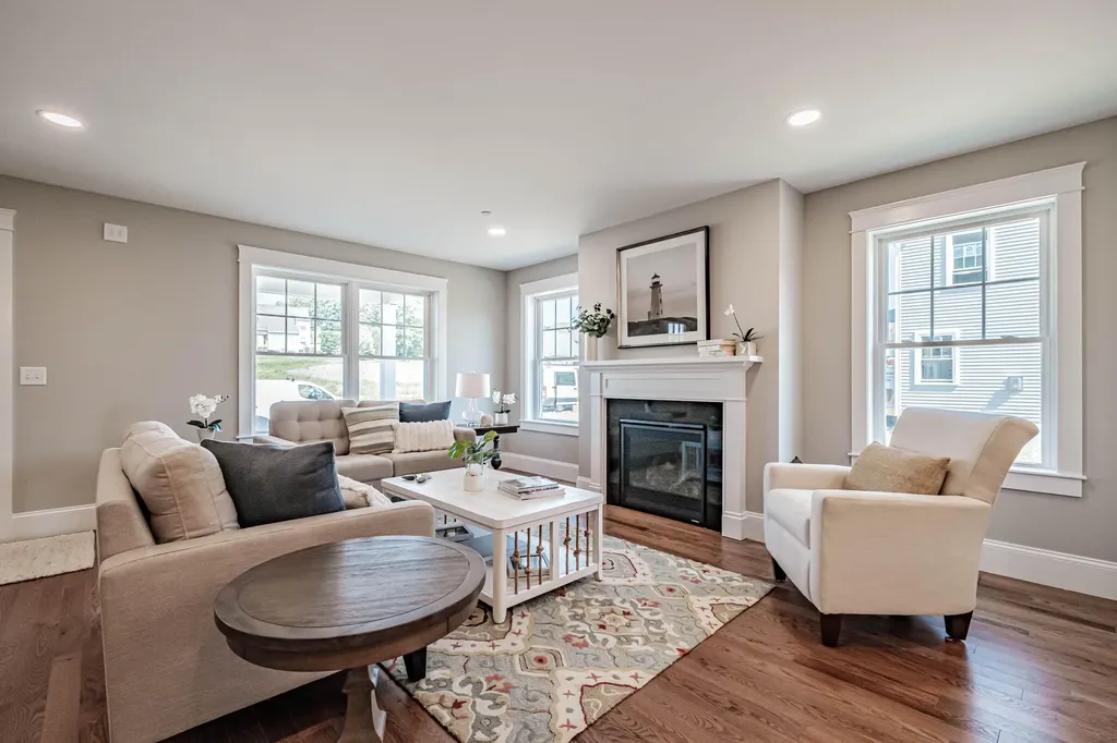 193 Falcon Crest Drive Gorham ME 04038