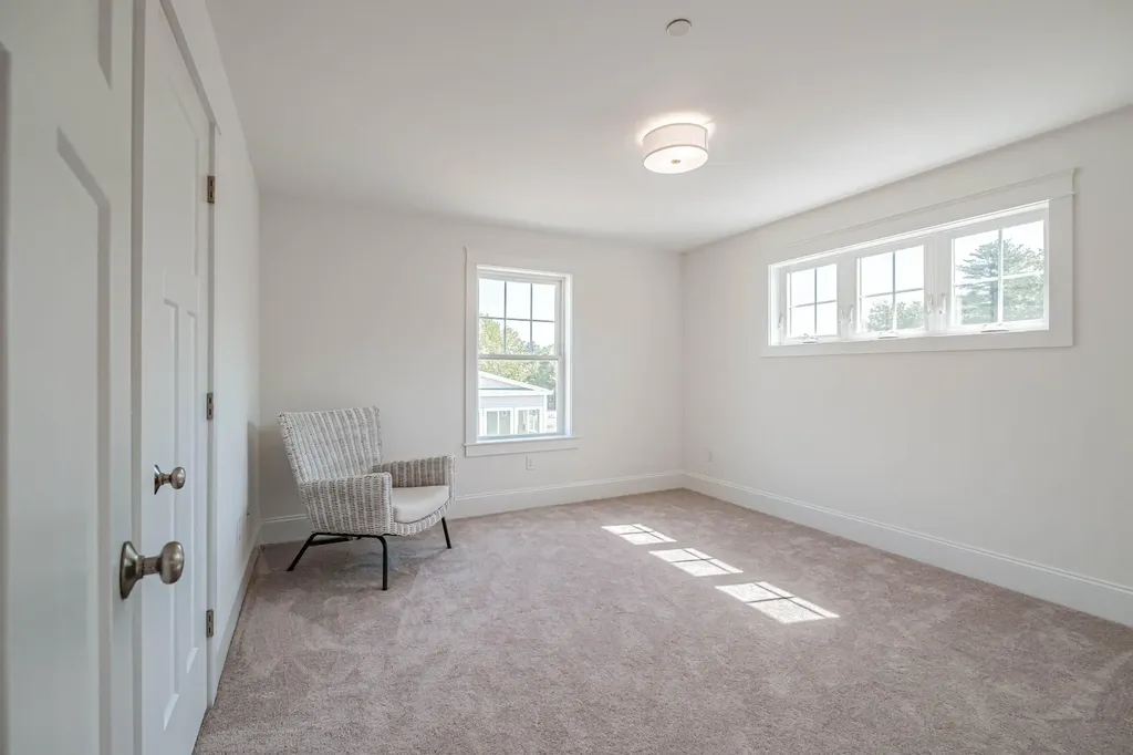 193 Falcon Crest Drive Gorham ME 04038