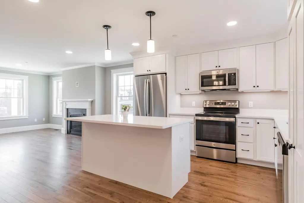 193 Falcon Crest Drive Gorham ME 04038