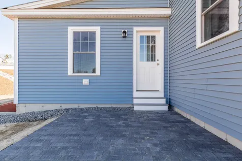 193 Falcon Crest Drive Gorham ME 04038