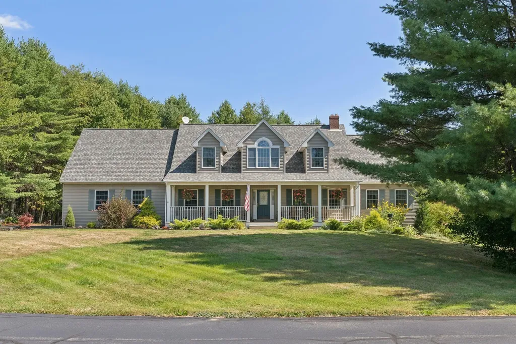 21 Alexander Drive Gorham ME 04038