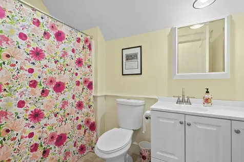 11 Island Lane Edgecomb ME 04556