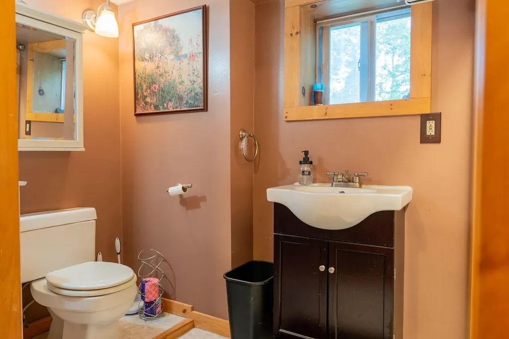 471 Duck Pond Road Westbrook ME 04092