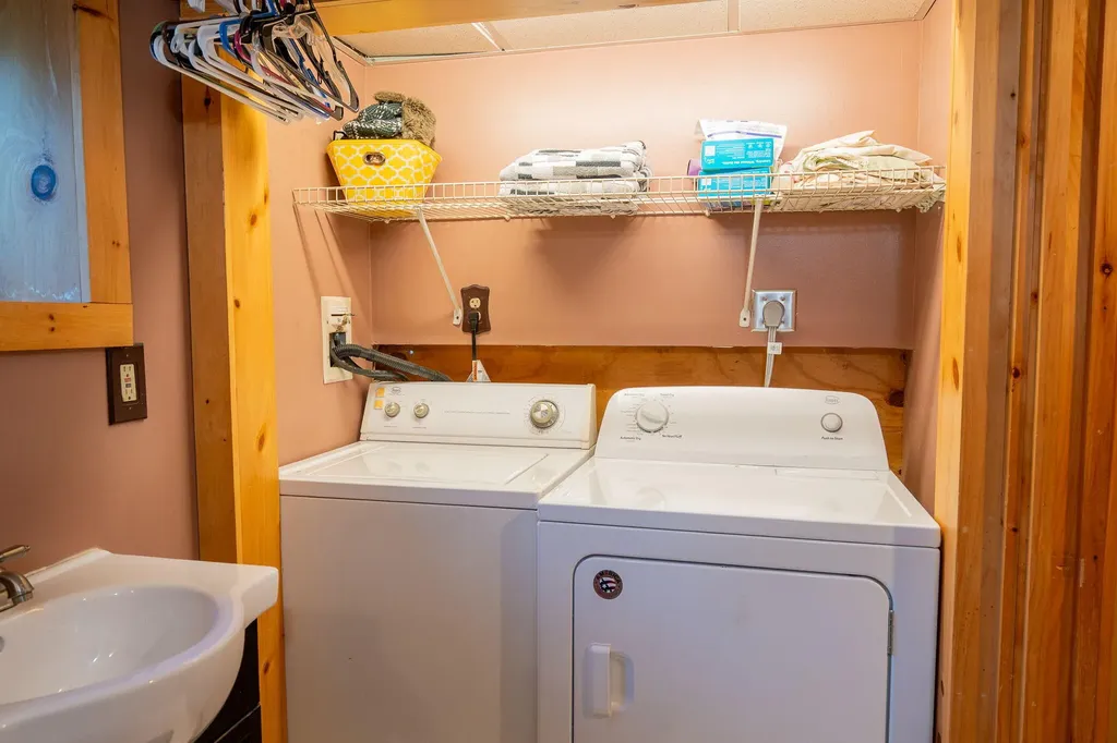 471 Duck Pond Road Westbrook ME 04092