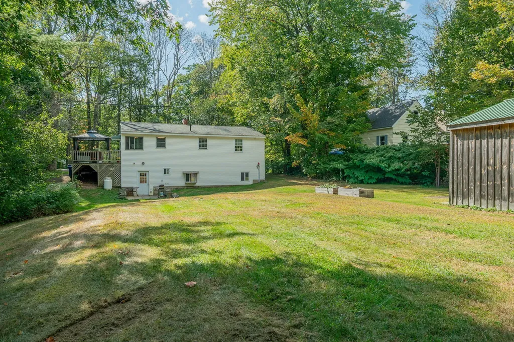 471 Duck Pond Road Westbrook ME 04092