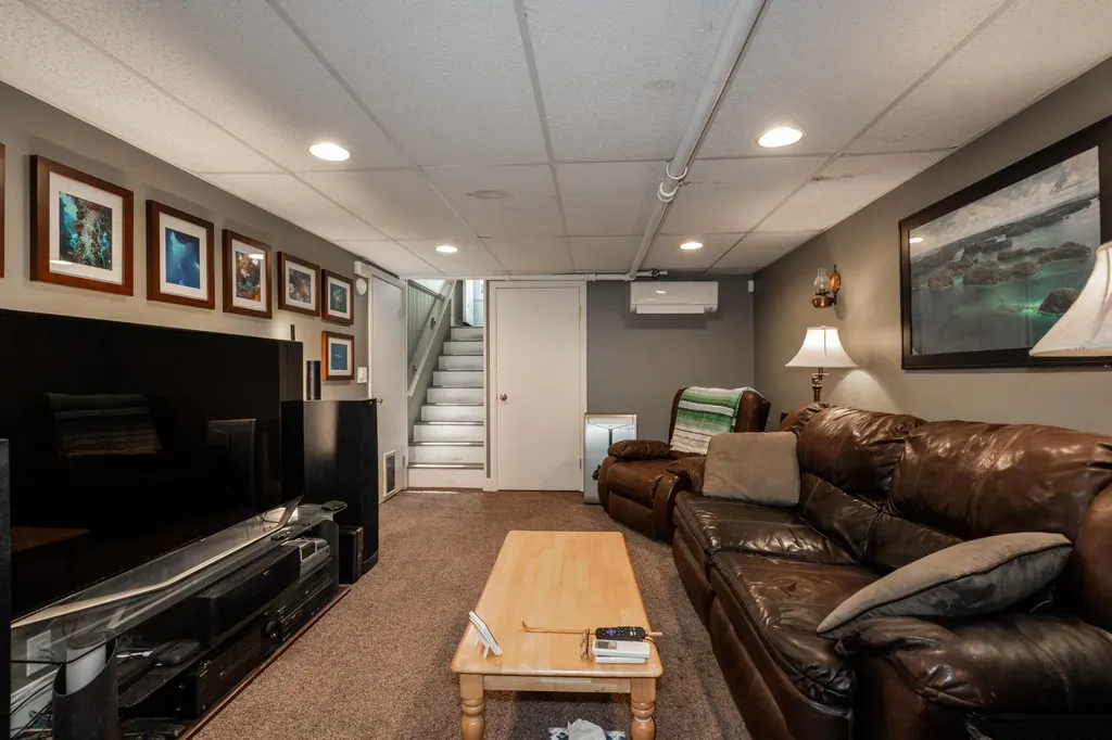 124 Westbrook Street South Portland ME 04106