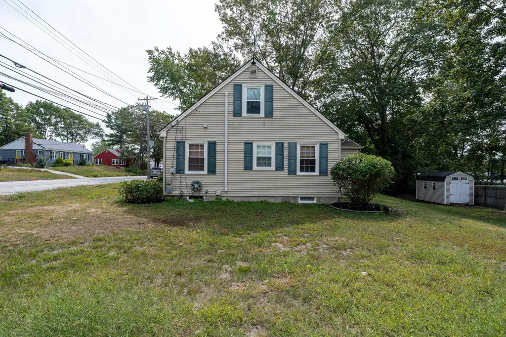 124 Westbrook Street South Portland ME 04106