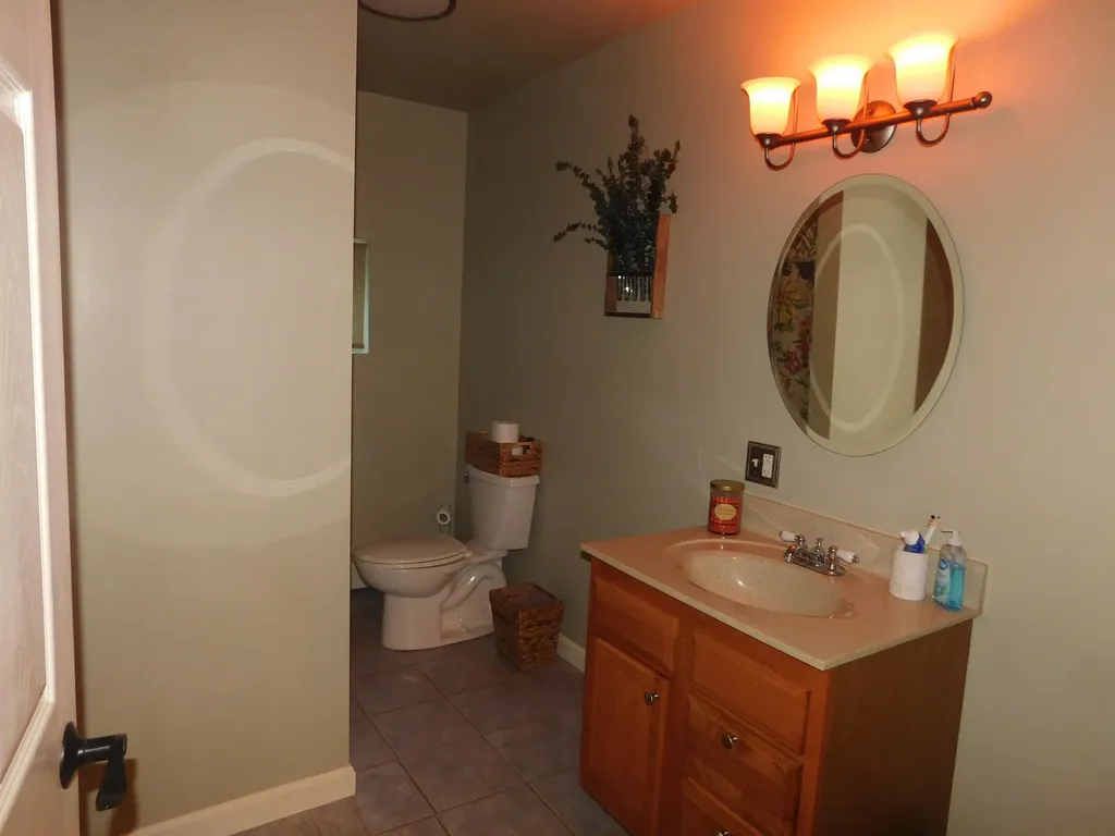 456 Main Road Charleston ME 04422