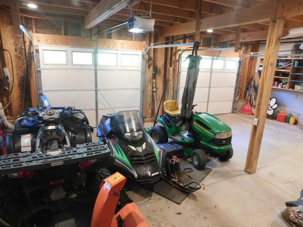 456 Main Road Charleston ME 04422