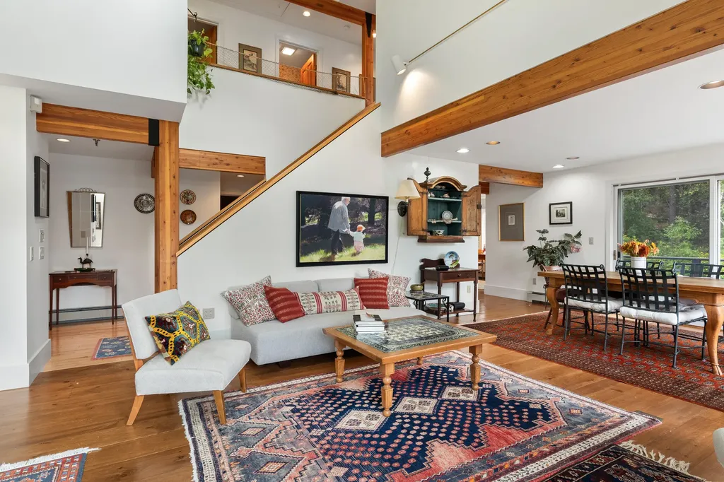 28 Orne Lane Cushing ME 04563