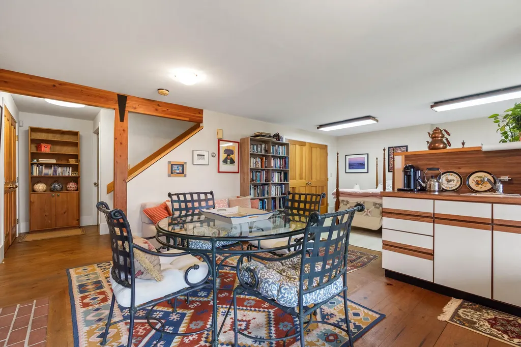 28 Orne Lane Cushing ME 04563