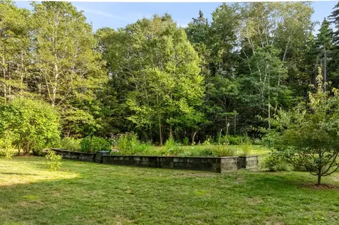 28 Orne Lane Cushing ME 04563