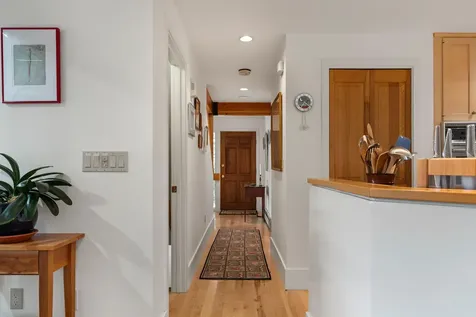 28 Orne Lane Cushing ME 04563