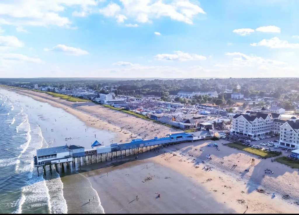 185 E Grand Avenue Old Orchard Beach ME 04064