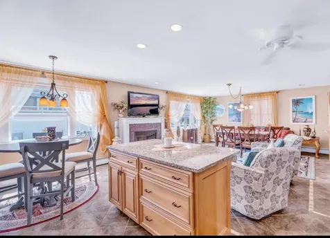 185 E Grand Avenue Old Orchard Beach ME 04064