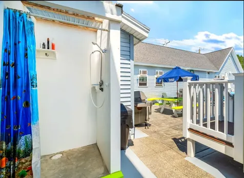 185 E Grand Avenue Old Orchard Beach ME 04064