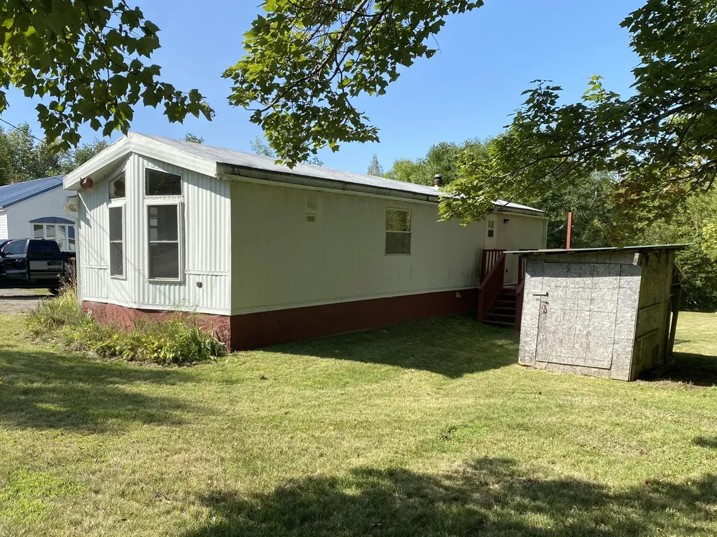 263 & 265 Stetson Road Corinna ME 04928