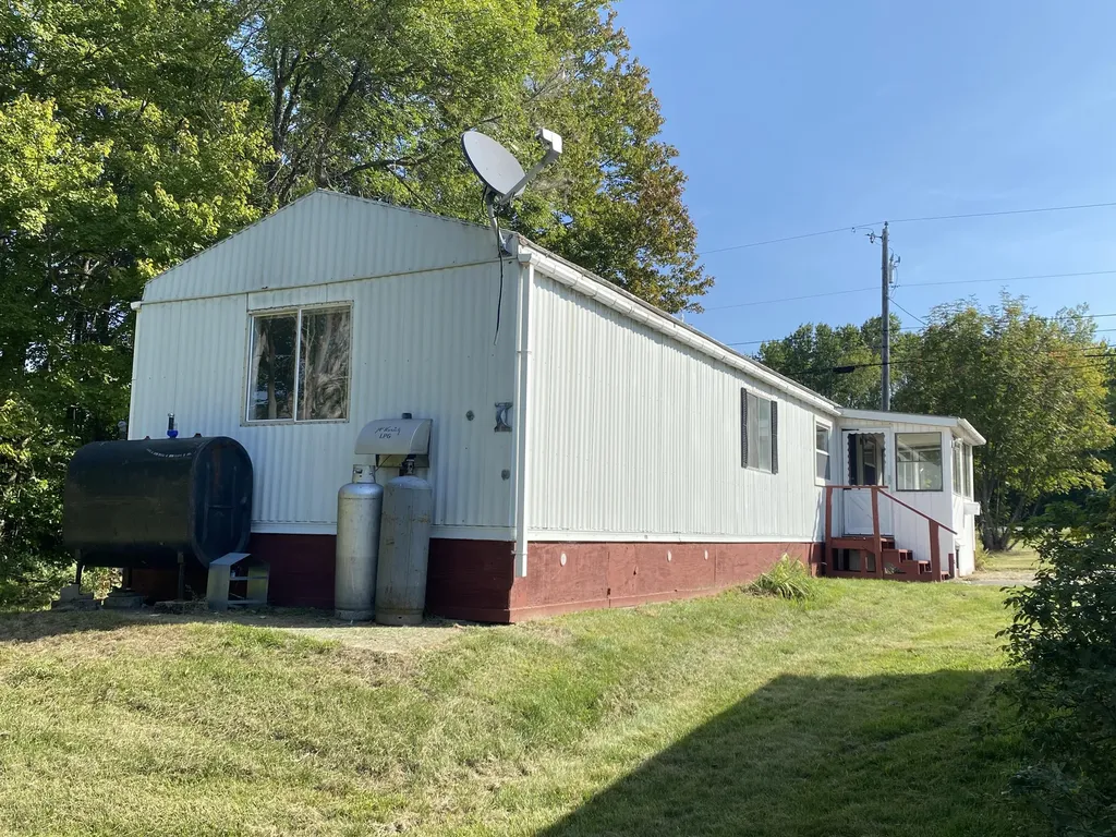 263 & 265 Stetson Road Corinna ME 04928