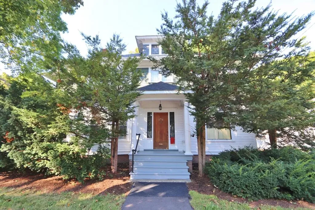 290 French Street Bangor ME 04401