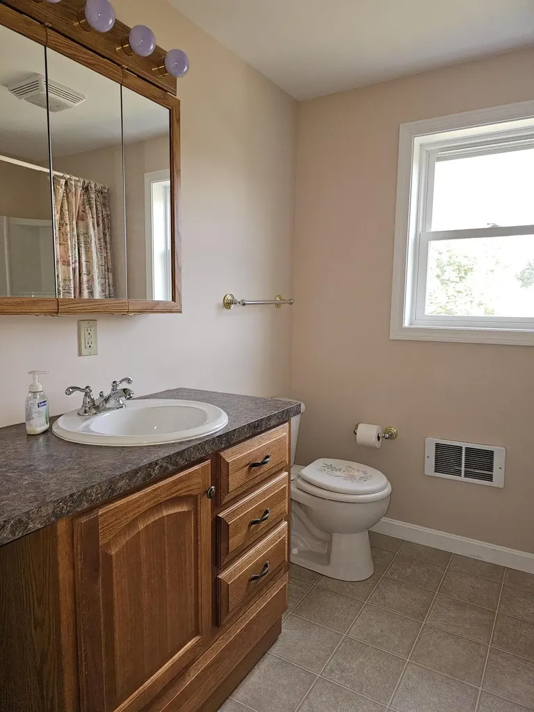 8 Evans Hill Drive Denmark ME 04022