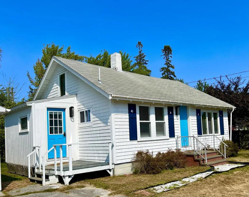 14 Seal Cove Road Southwest Harbor ME 04679