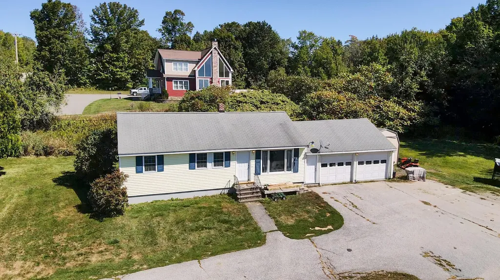 455 Billings Road Hermon ME 04401