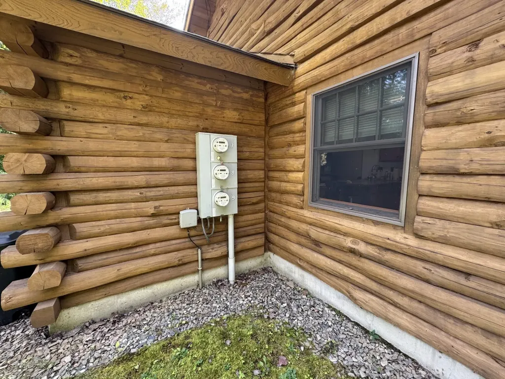 309 Pond Road Burnham ME 04922