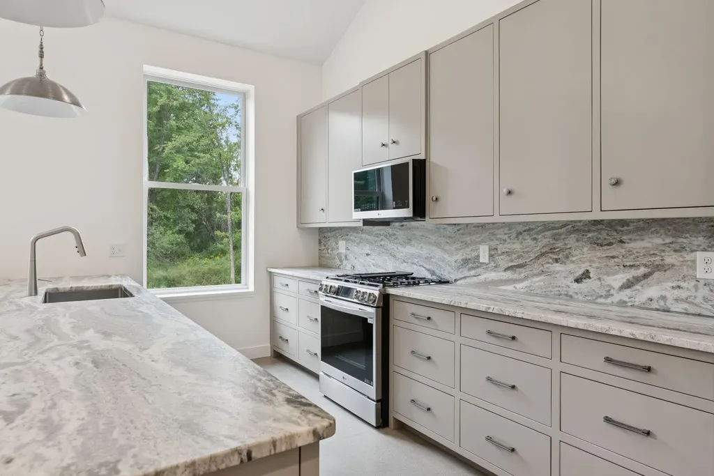5 Mattie Lane Durham ME 04222